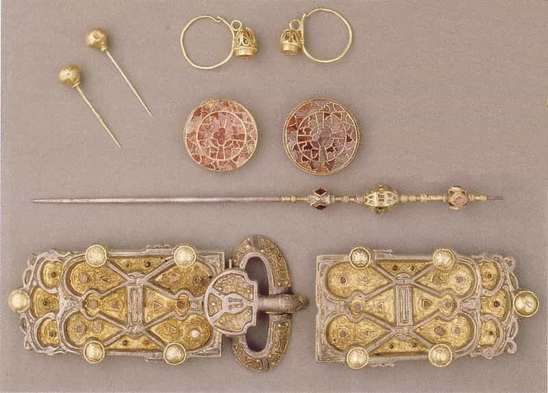 Arégonde, reine des Francs : enquête anthropologique